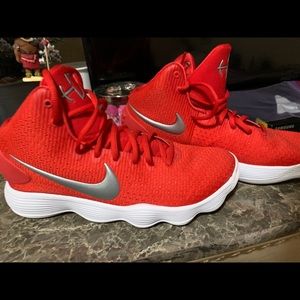 nike hyperdunk